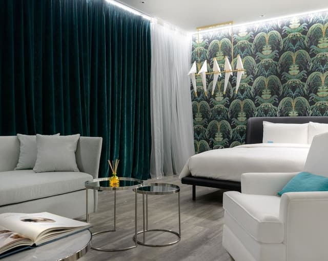 Theme Room (Room Selected at Check-in)