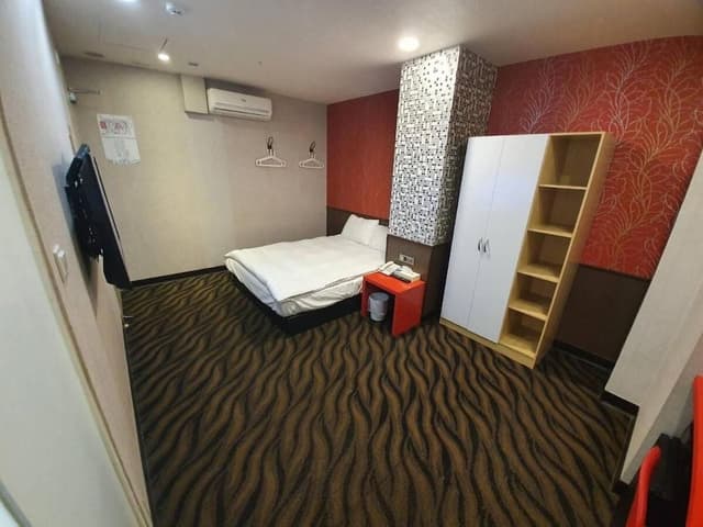 Basic Double Room
