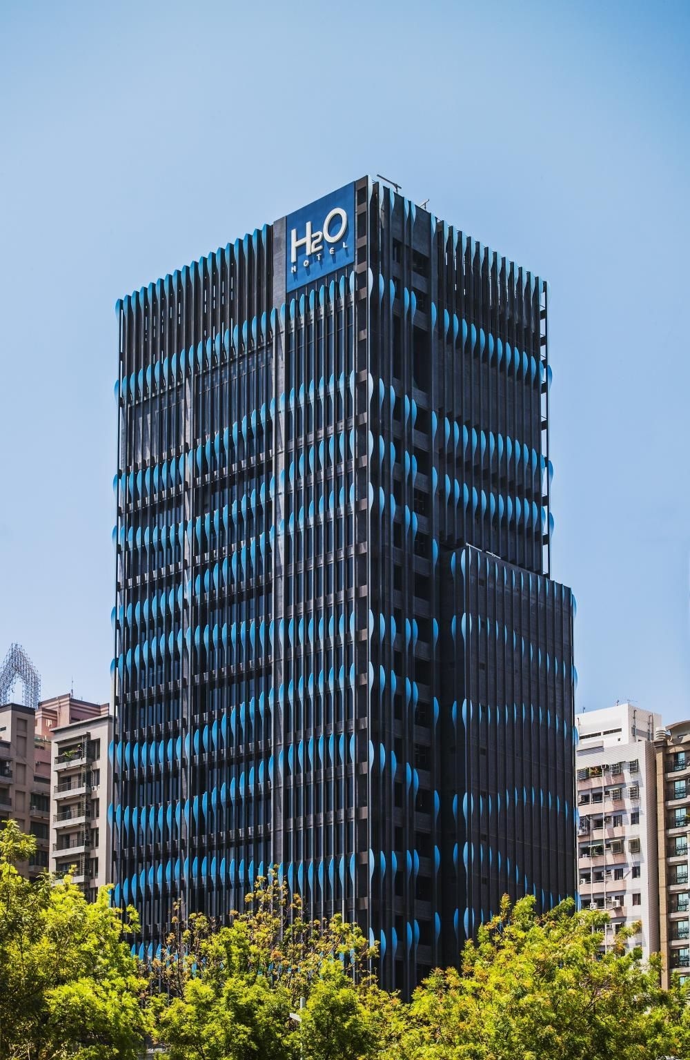 โรงแรมเอชทูโอ (H2O Hotel)0