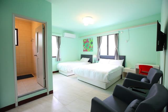 Triple Room, Garden Area
