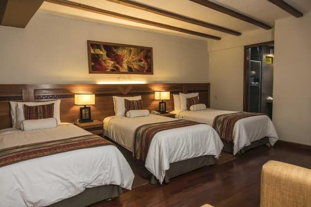 Triple Room with City View