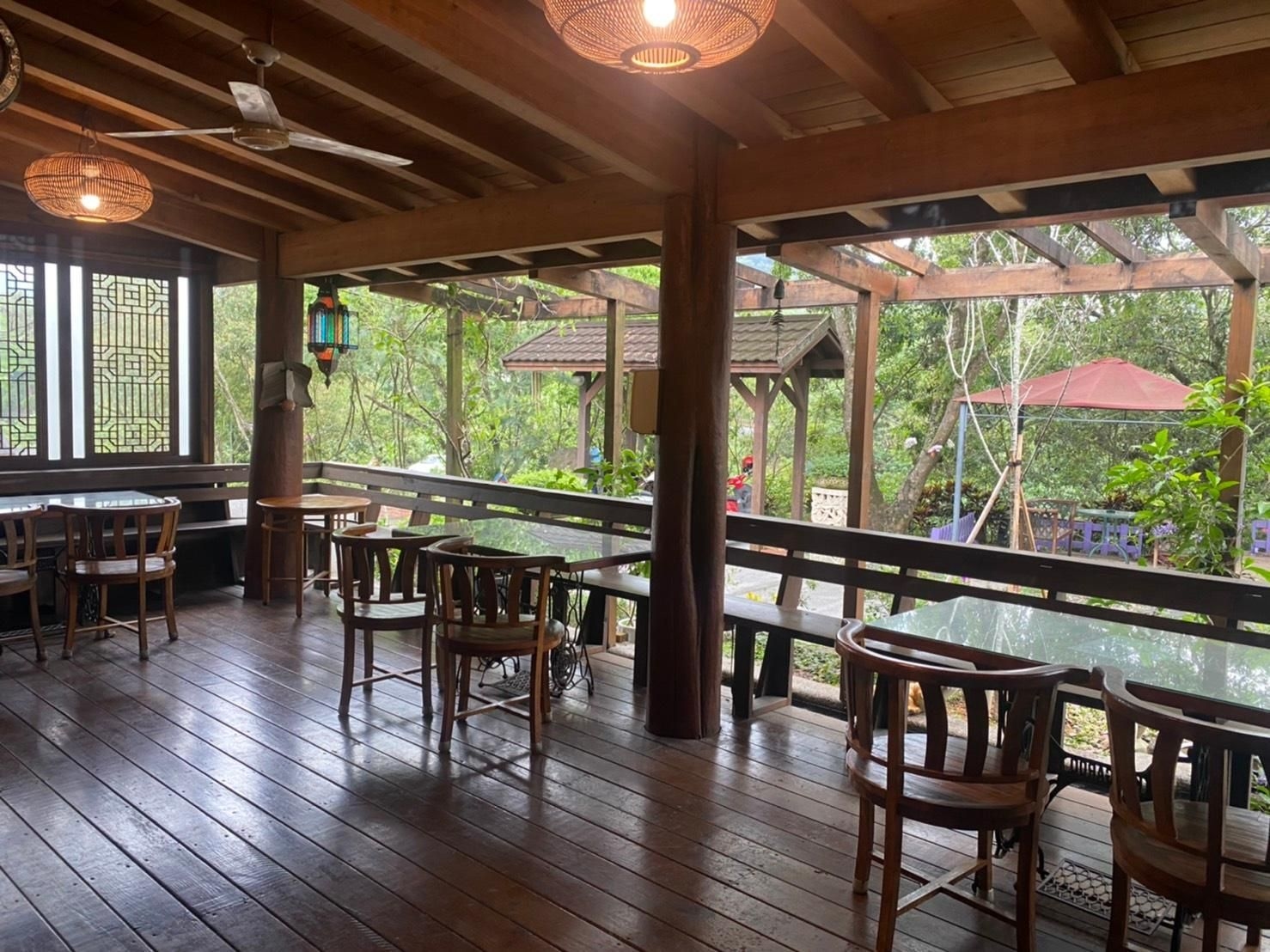 Moon River Villa3