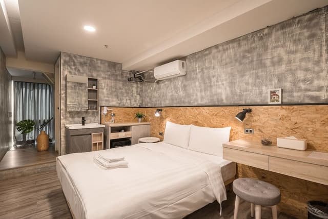 Elite Double Room, Non Smoking, City View