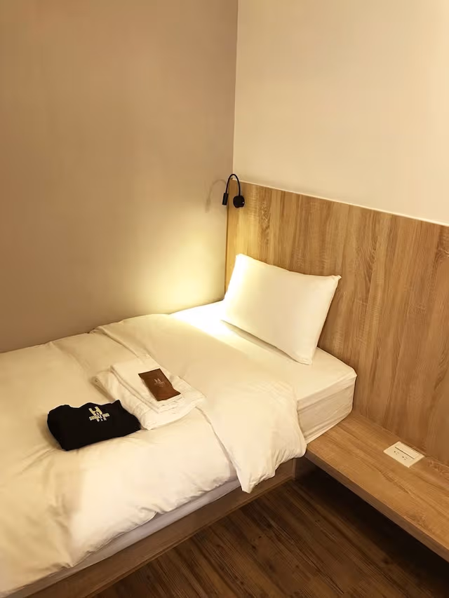 Standard Single Room, Women only, Non Smoking, Shared Bathroom