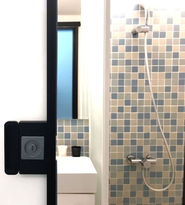 Basic Twin Room