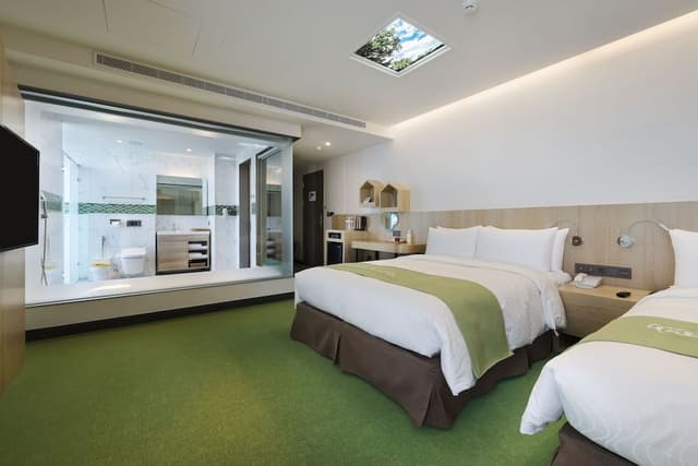 Deluxe Quadruple Room