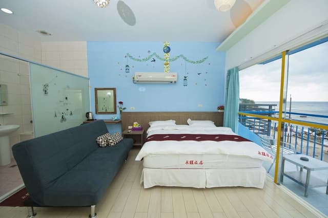 Double Room, Sea View (2nd Floor)