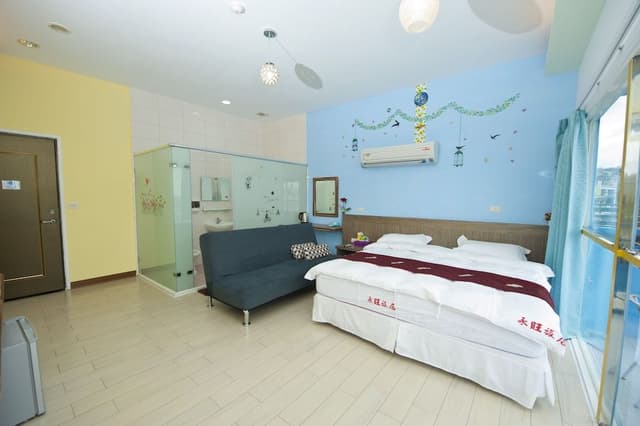 Double Room, Sea View (2nd Floor)