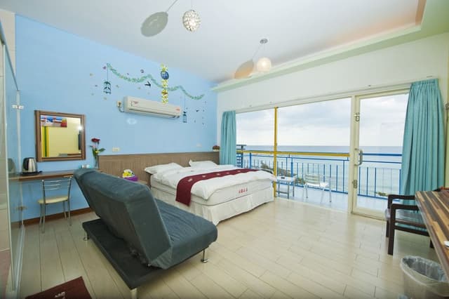 Double Room, Sea View (2nd Floor)