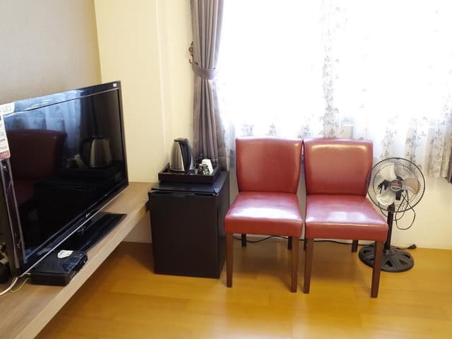 Basic Twin Room