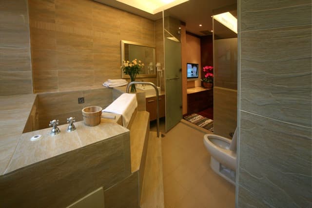 Deluxe Spa