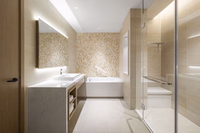 Suite, 1 King Bed