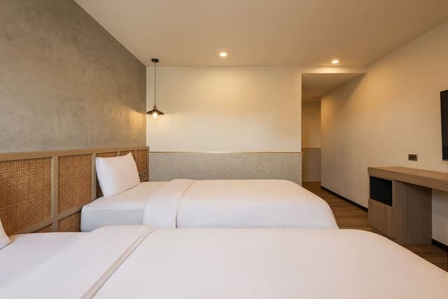 Elite Twin Room