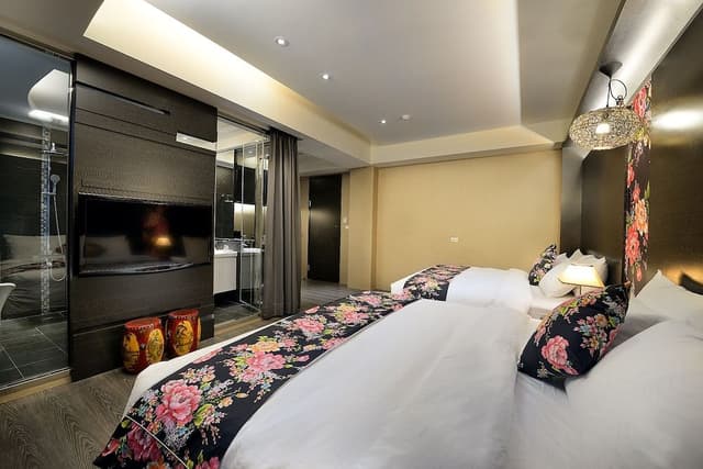 Premium Quadruple Room
