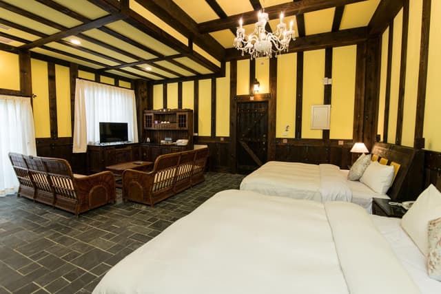 Deluxe Quadruple Room for 4 People
