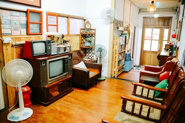 Shared Dormitory, Mixed Dorm, Shared Bathroom