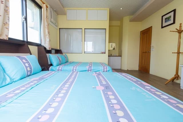 Economy Quadruple Room