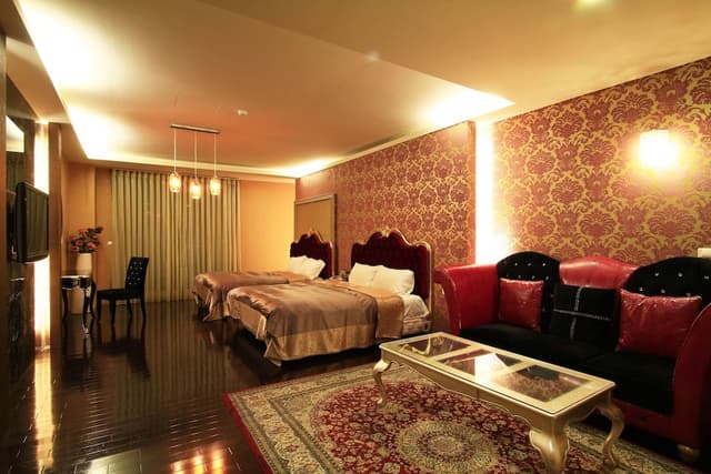 Deluxe Quadruple Room