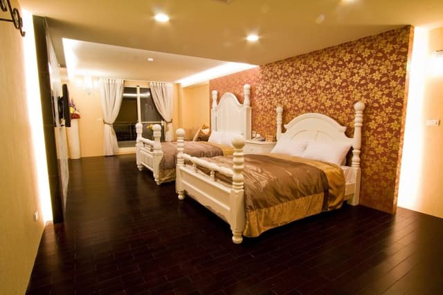 Deluxe Quadruple Room