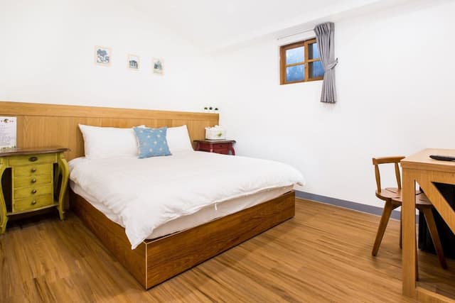 Standard Double Room, 1 Bedroom, Non Smoking, Ensuite