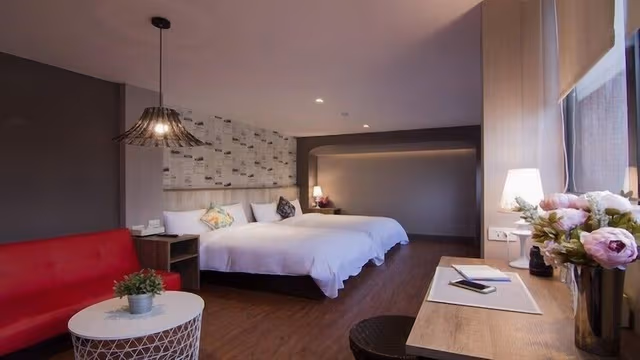 Classic Quadruple Room