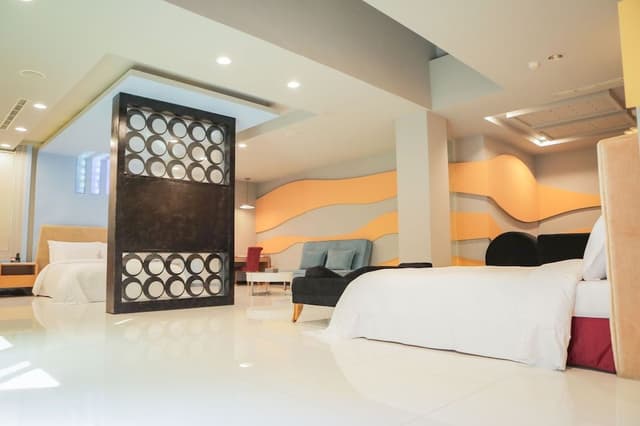 Deluxe Quadruple Room