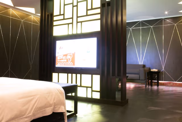 VIP Suite (Check in time starts from 6pm)