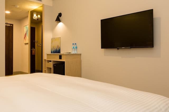 Business Double Room(for half board plan, dinner is served 20:00 - 22:00,last admission is 21:30)