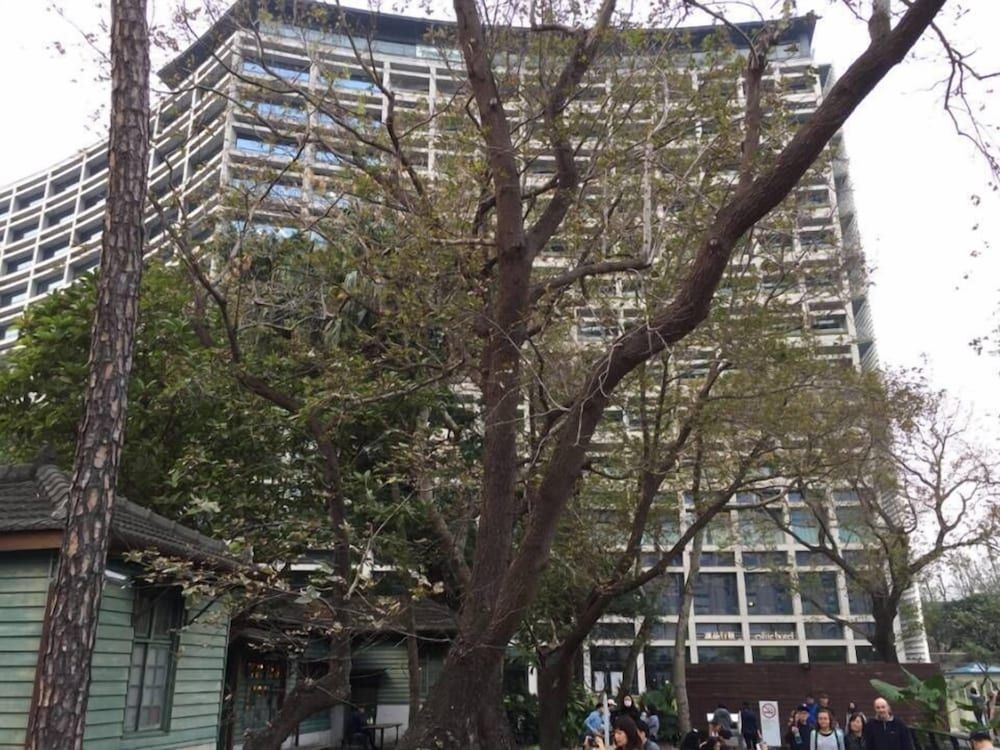 Dongqu Light Inn2