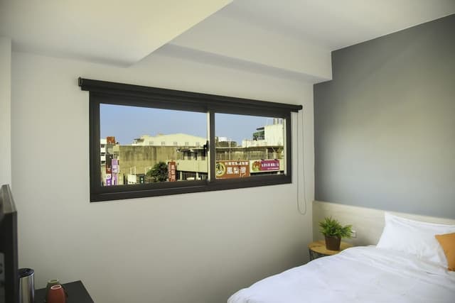 Standard Double Room, 1 Queen Bed, Non Smoking, City View