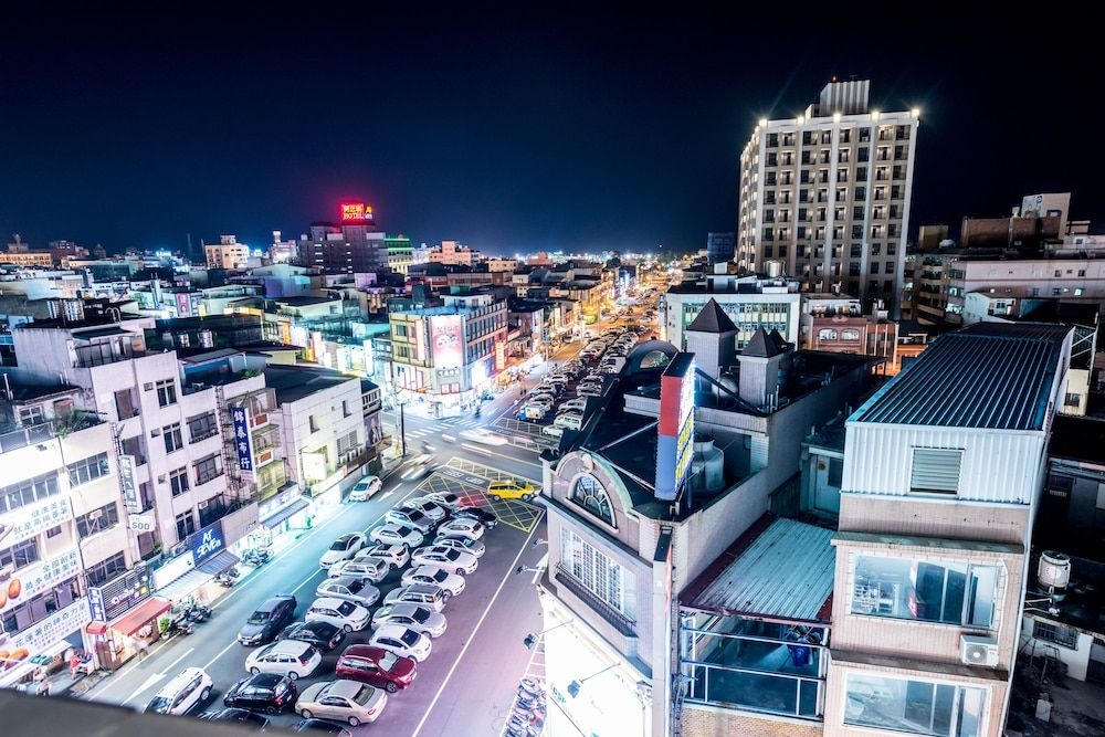 โรงแรมวันเทน (Wountain Hotel)1