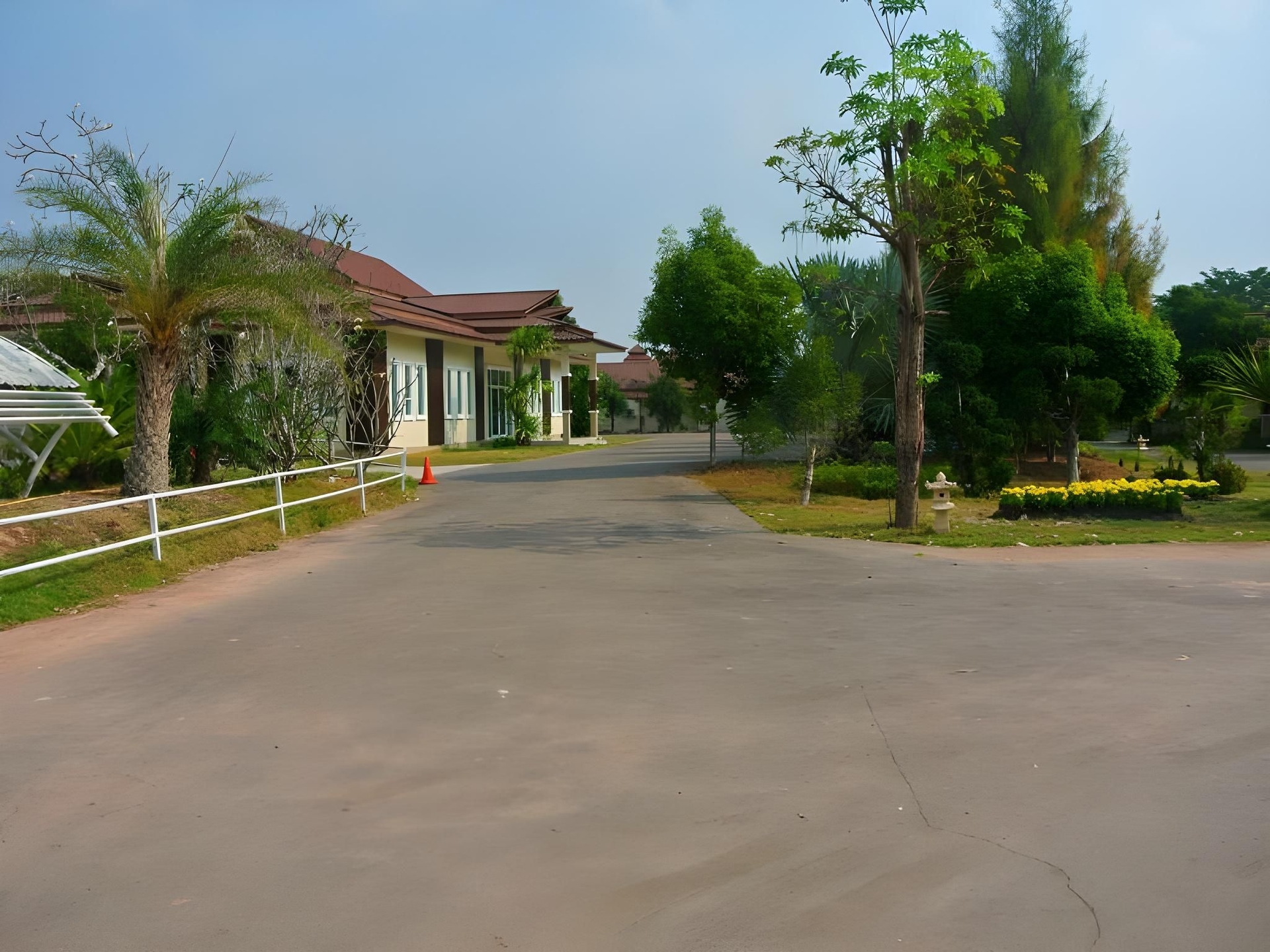 Thararin Resort0