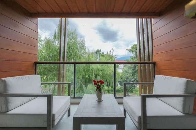 DOUBLE DELUXE RIVER VIEW