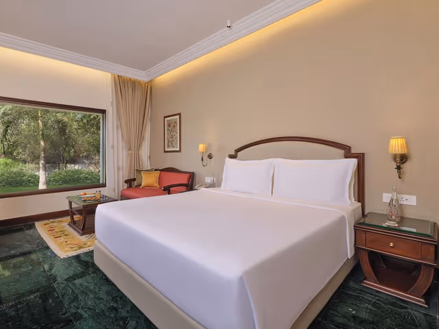 Premium King Garden View Room