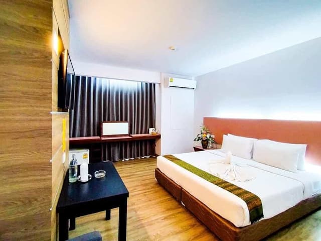 Deluxe Double Room (New Wing)