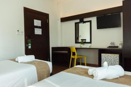 Standard Twin Beds