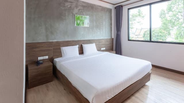 Deluxe Premier Room