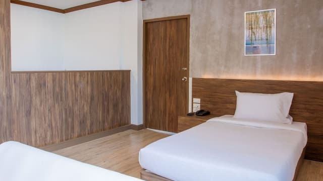 Suite Triple Room