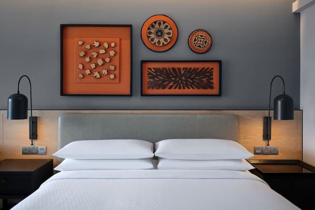 Room, 1 King Bed, Ocean View (Balcony)