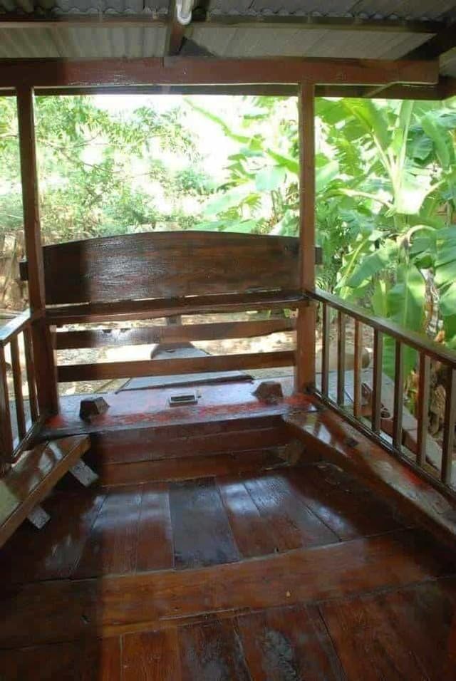 Baan Boat