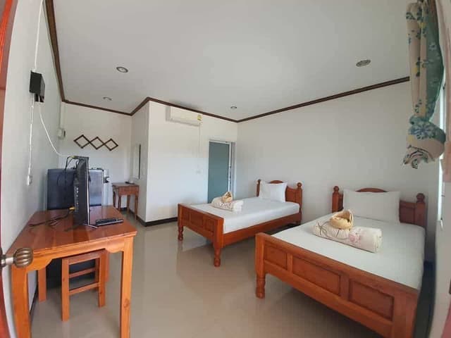 Standard Room with parking lot