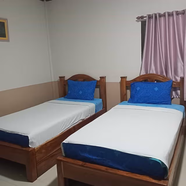 Big House Twin Room
