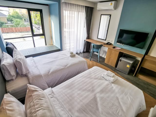 Superior Twin Bed Room