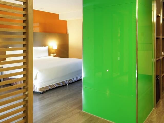 Executive Studio Suite