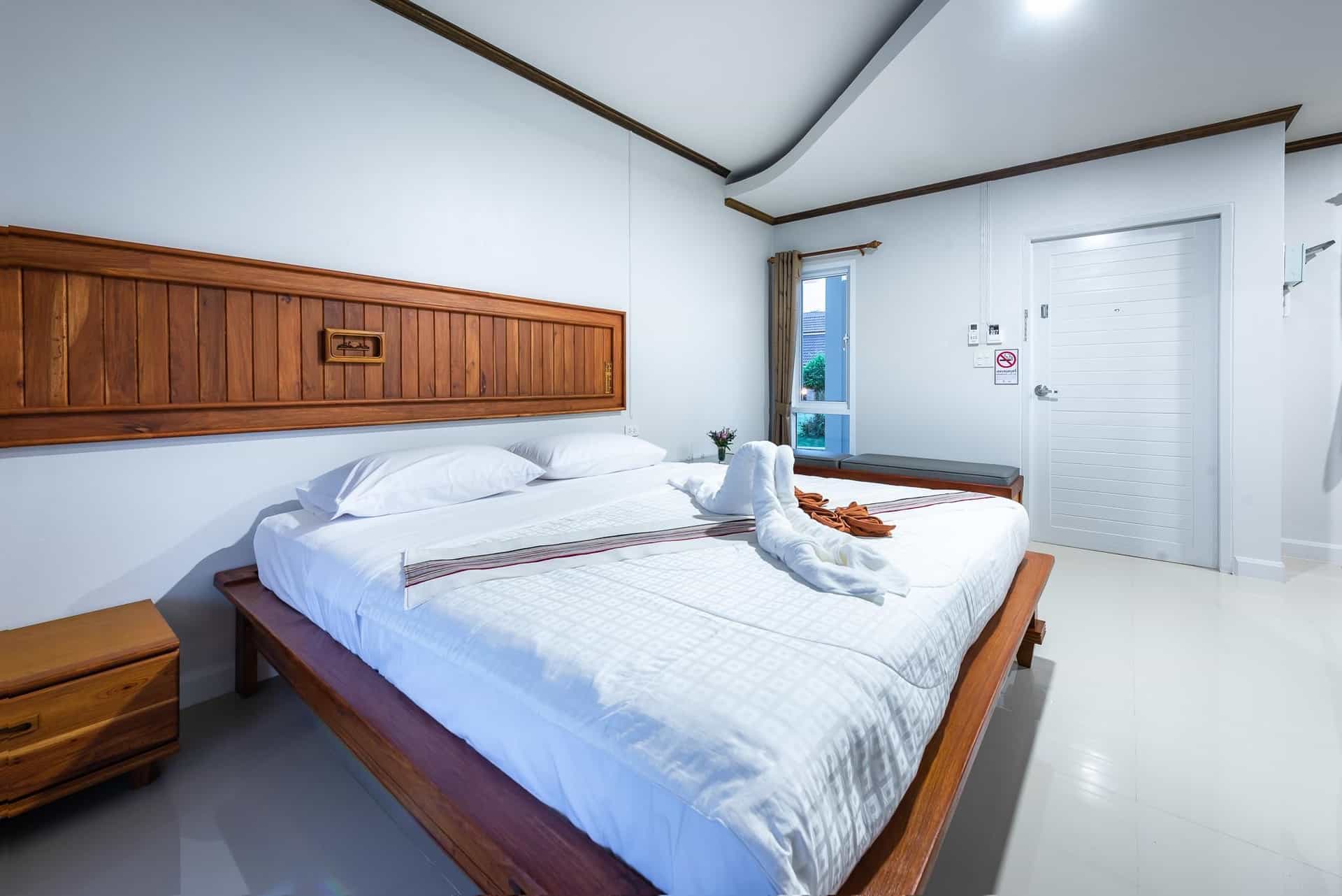 บ้านบัวนารา (ไพรเวทรีสอร์ต)