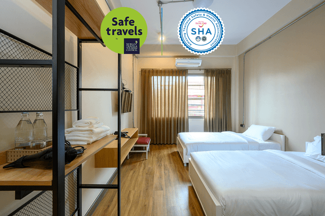 Deluxe Twin Room