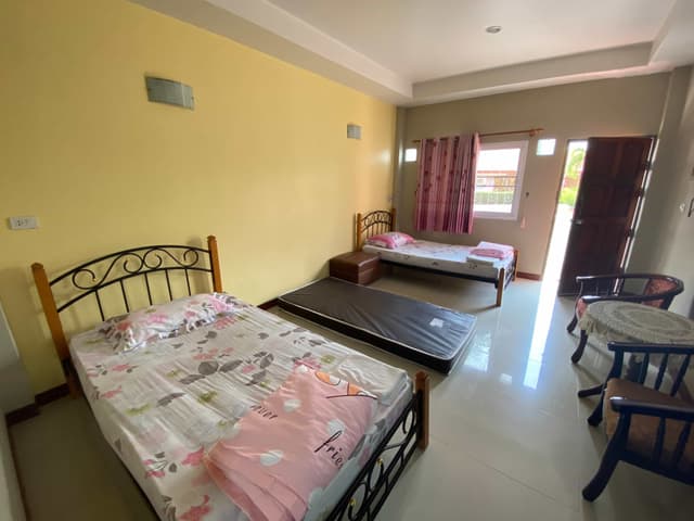 Standard Room for 3 pax with matress