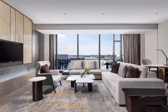 Premium Room, 1 King Bed