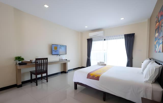 Superior River View Double Bed