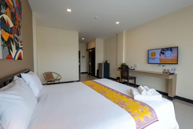 Superior River View Double Bed